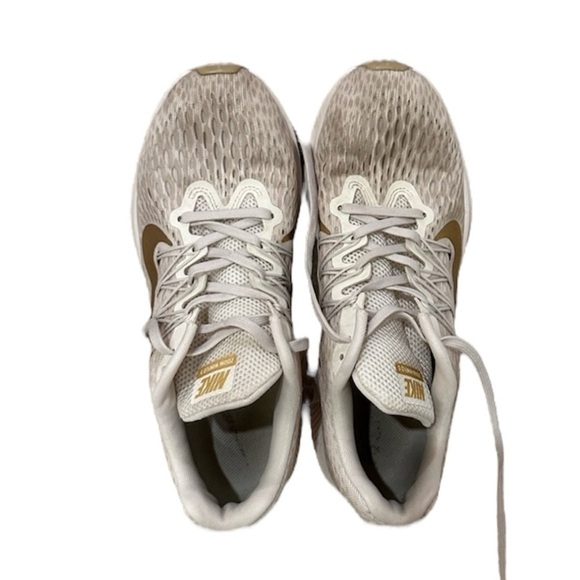 Nike Winflo 5 gold and white sneakers women’s 8 - Picture 5 of 8